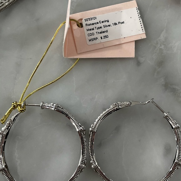 Judith Ripka Diamond Cuff and Diamond Hoops. Set. - Picture 2 of 16